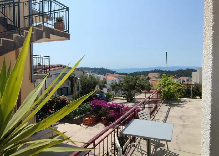 Studio Apartman Ana